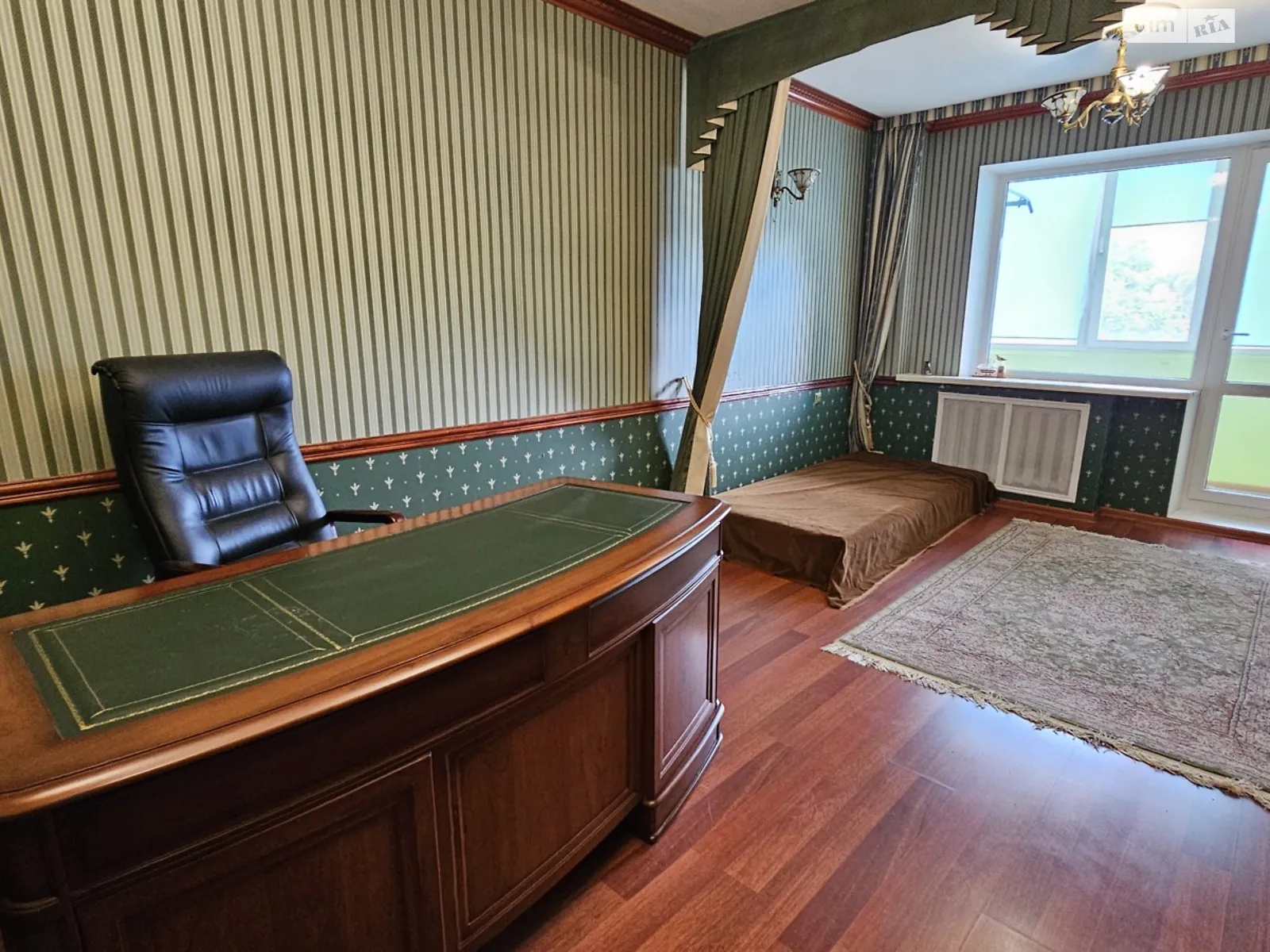 Продается 3-комнатная квартира 67.8 кв. м в Николаеве, просп. Центральный, 267 - фото 1