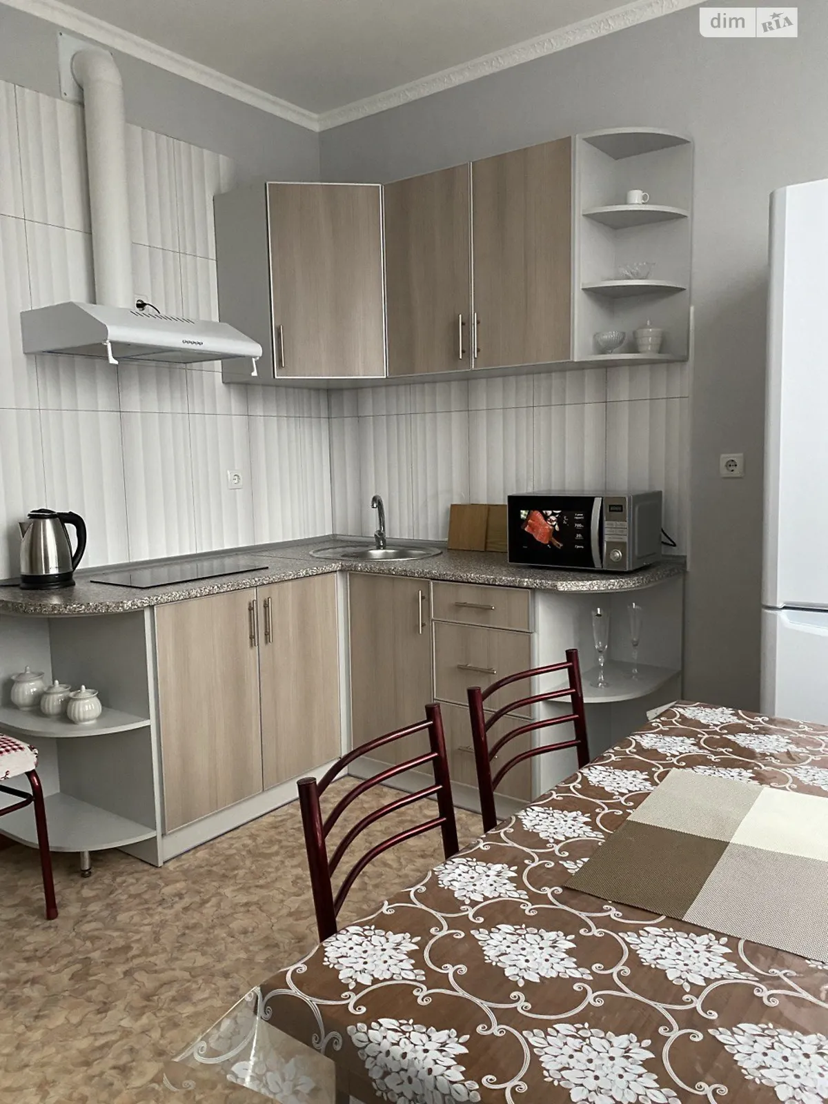 Здається в оренду 1-кімнатна квартира 43 кв. м у Києві, бул. Ярослава Гашека, 20 - фото 1