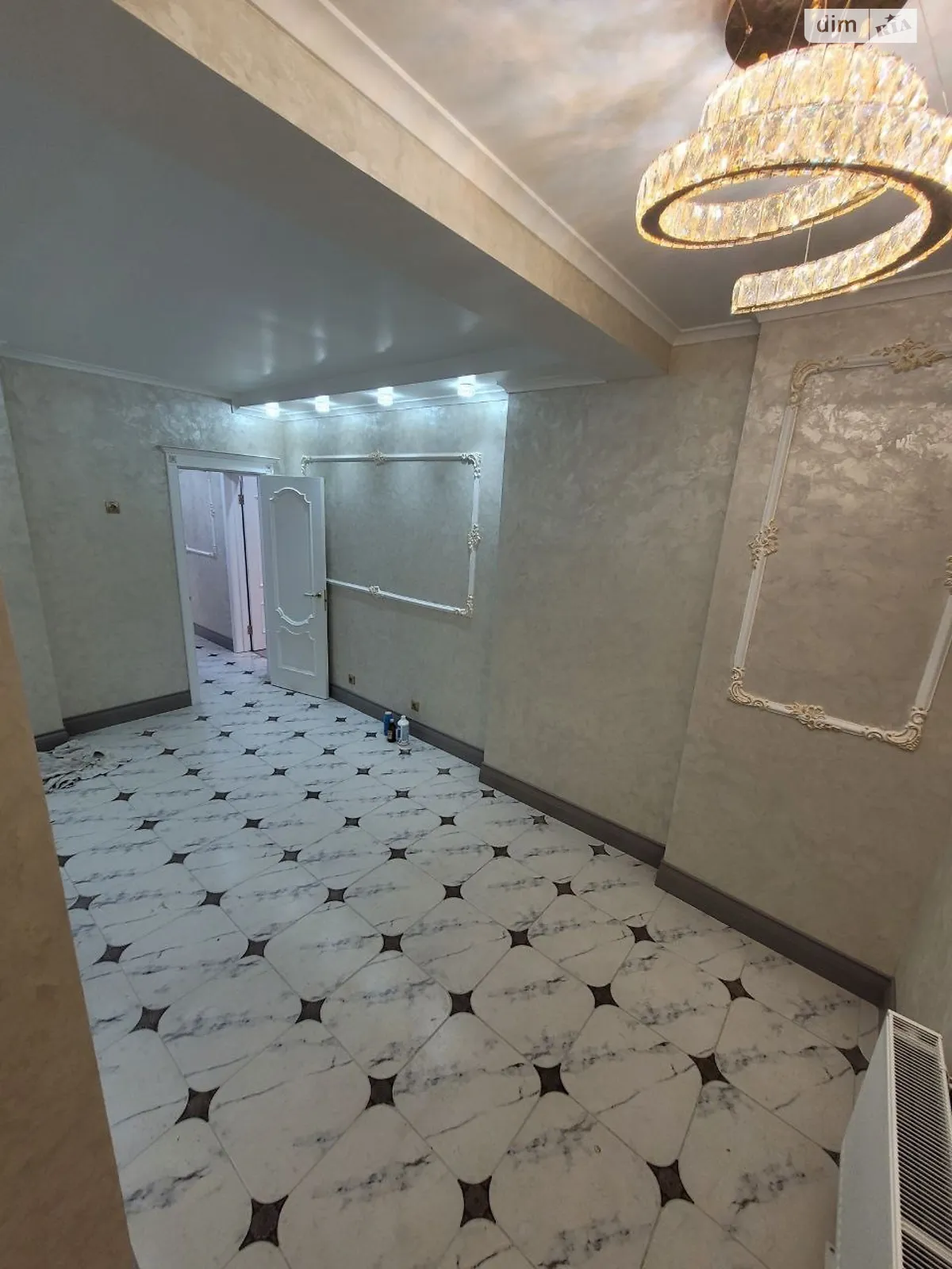 Продается 3-комнатная квартира 88 кв. м в Киеве, ул. Николая Закревского, 95В - фото 1