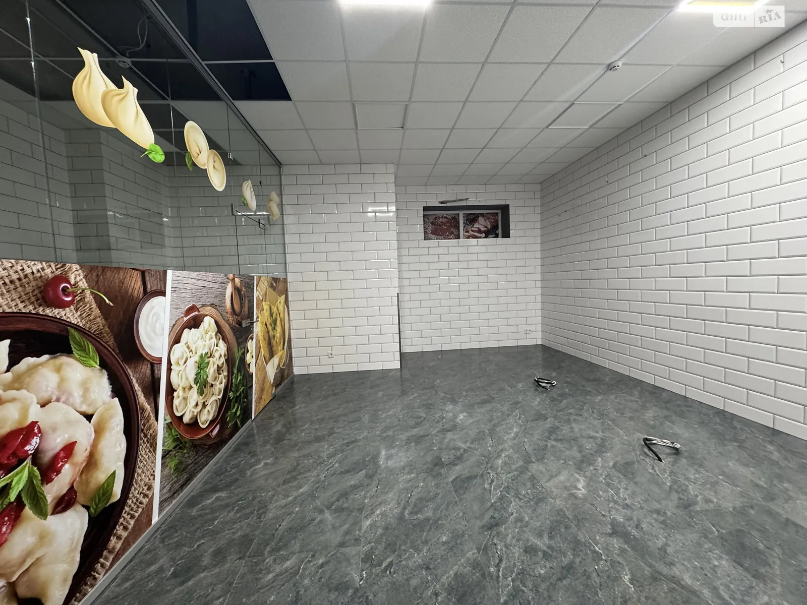 Продається приміщення вільного призначення 110.1 кв. м в 9-поверховій будівлі, цена: 219000 $ - фото 1