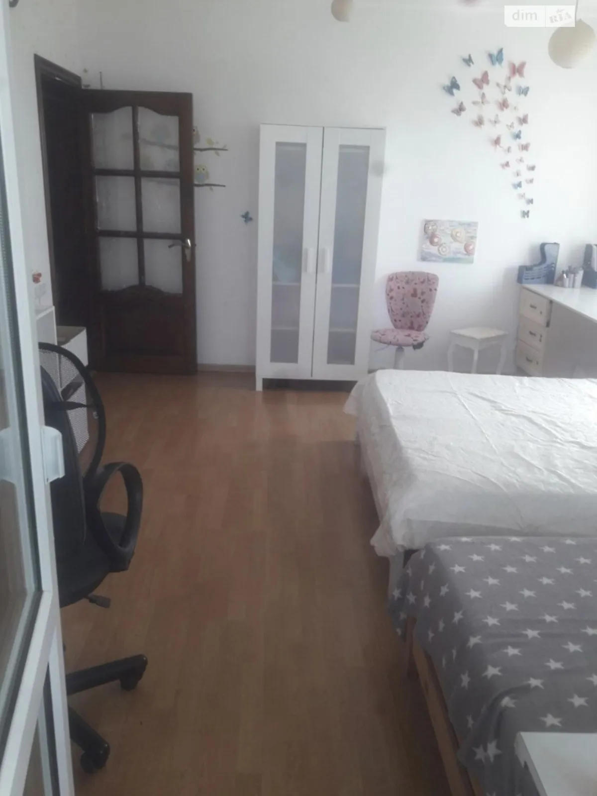 Продається 2-кімнатна квартира 73 кв. м у Одесі, вул. Кримська, 84 - фото 1
