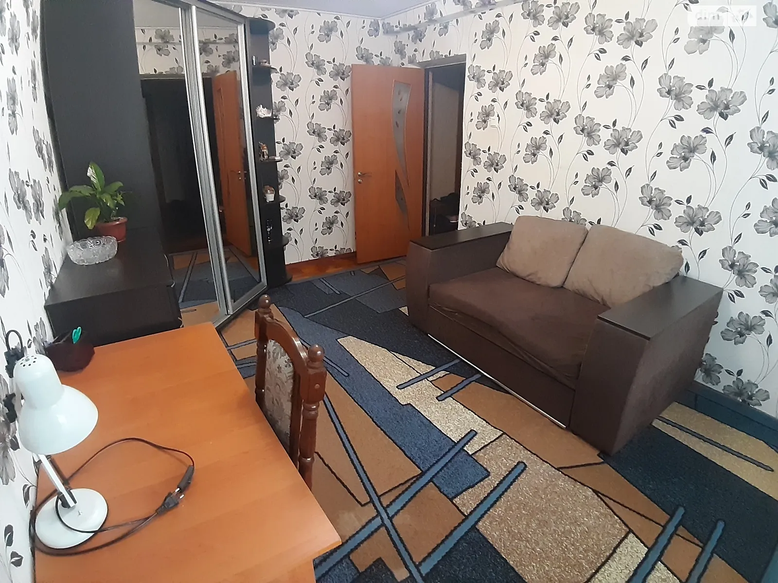 2-кімнатна квартира 44 кв. м у Запоріжжі, вул. Закарпатського Легіону(Комарова), 5 - фото 1