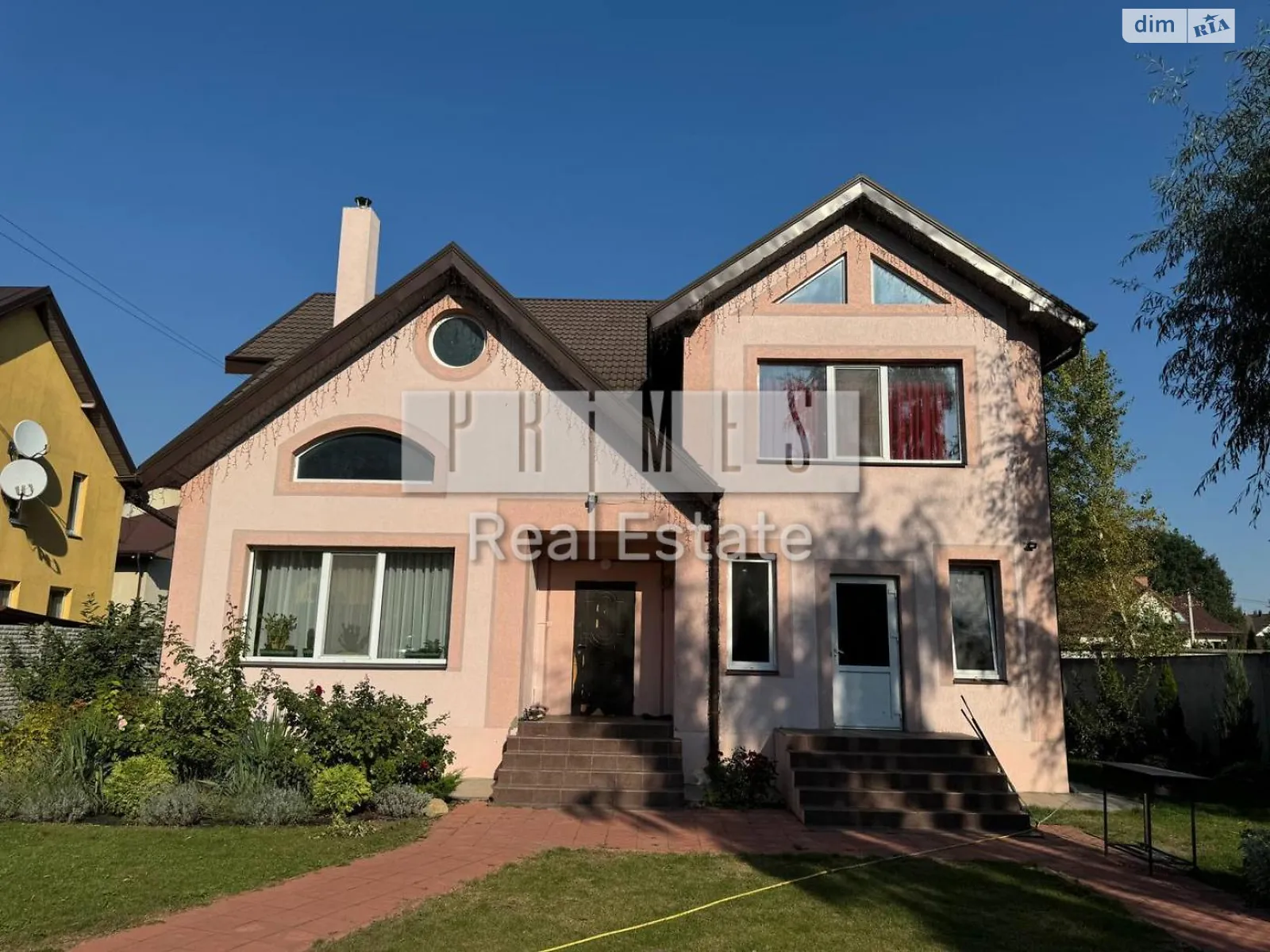 Продается дом на 2 этажа 276 кв. м с балконом, цена: 242000 $ - фото 1