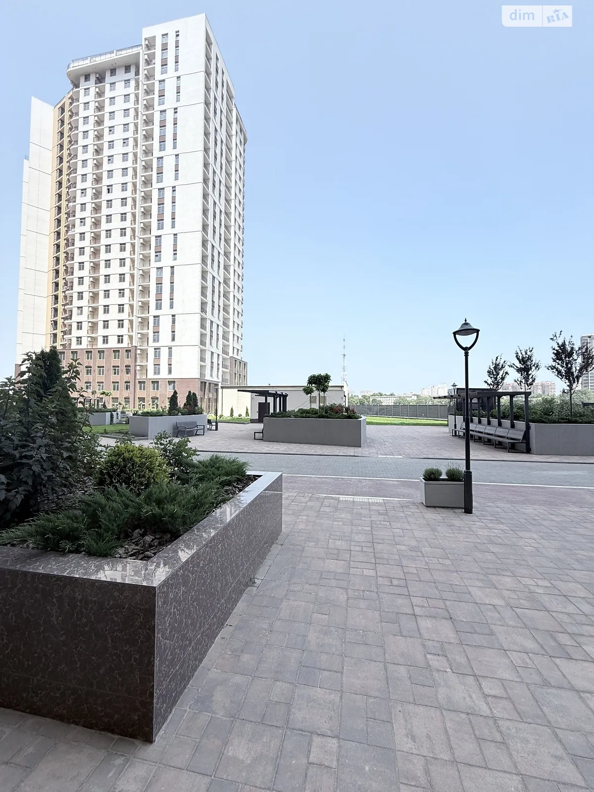 Сдается в аренду помещения свободного назначения 50 кв. м в 25-этажном здании, цена: 600 $ - фото 1