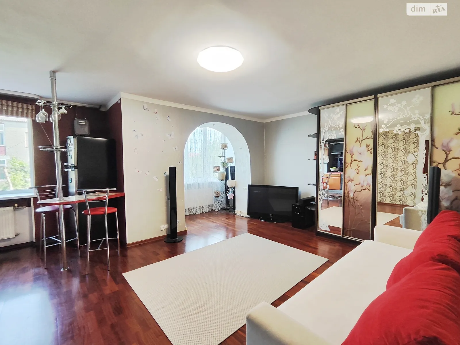 Продається 3-кімнатна квартира 68 кв. м у, цена: 32500 $ - фото 1