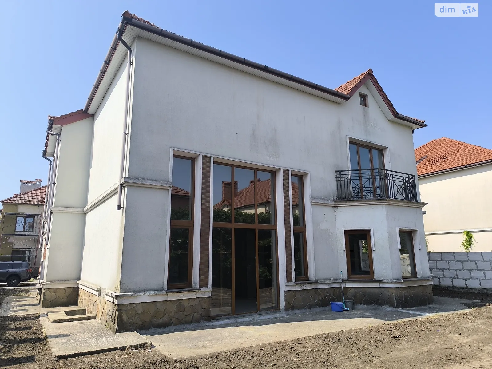 Продається будинок 2 поверховий 400 кв. м з мансардою, цена: 285000 $ - фото 1