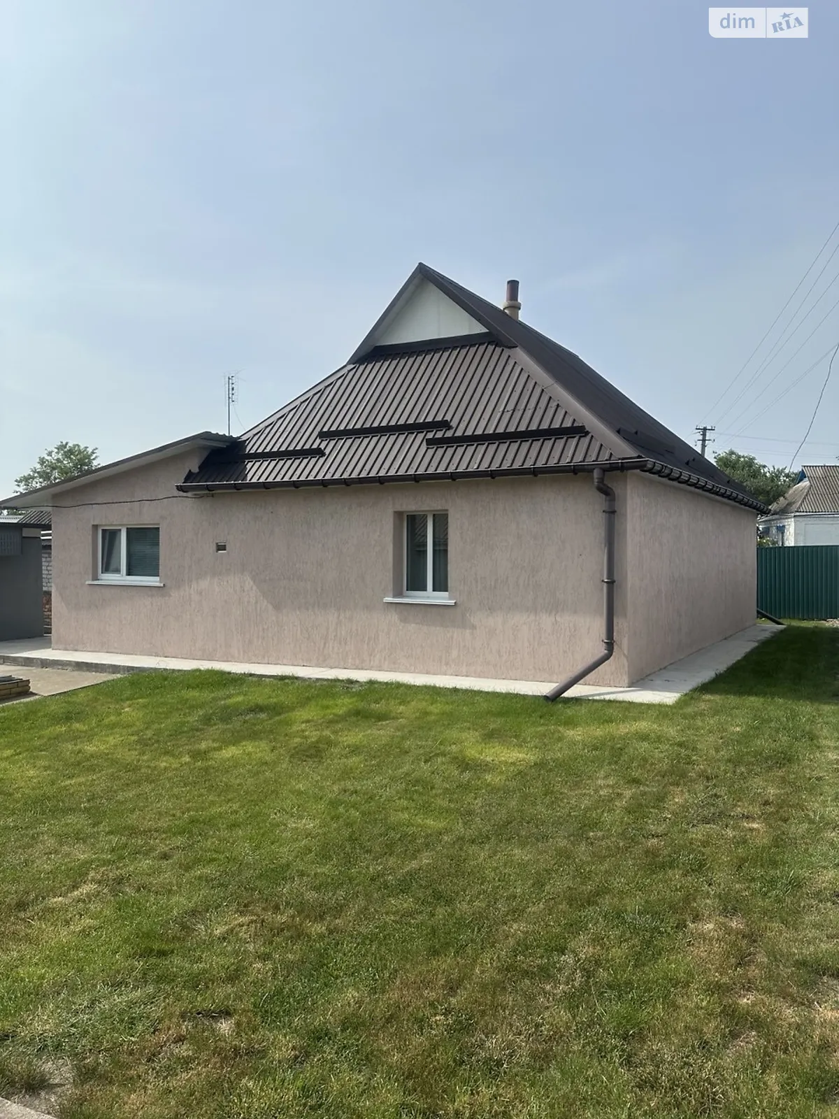 Продается одноэтажный дом 46.7 кв. м с камином, цена: 25000 $ - фото 1