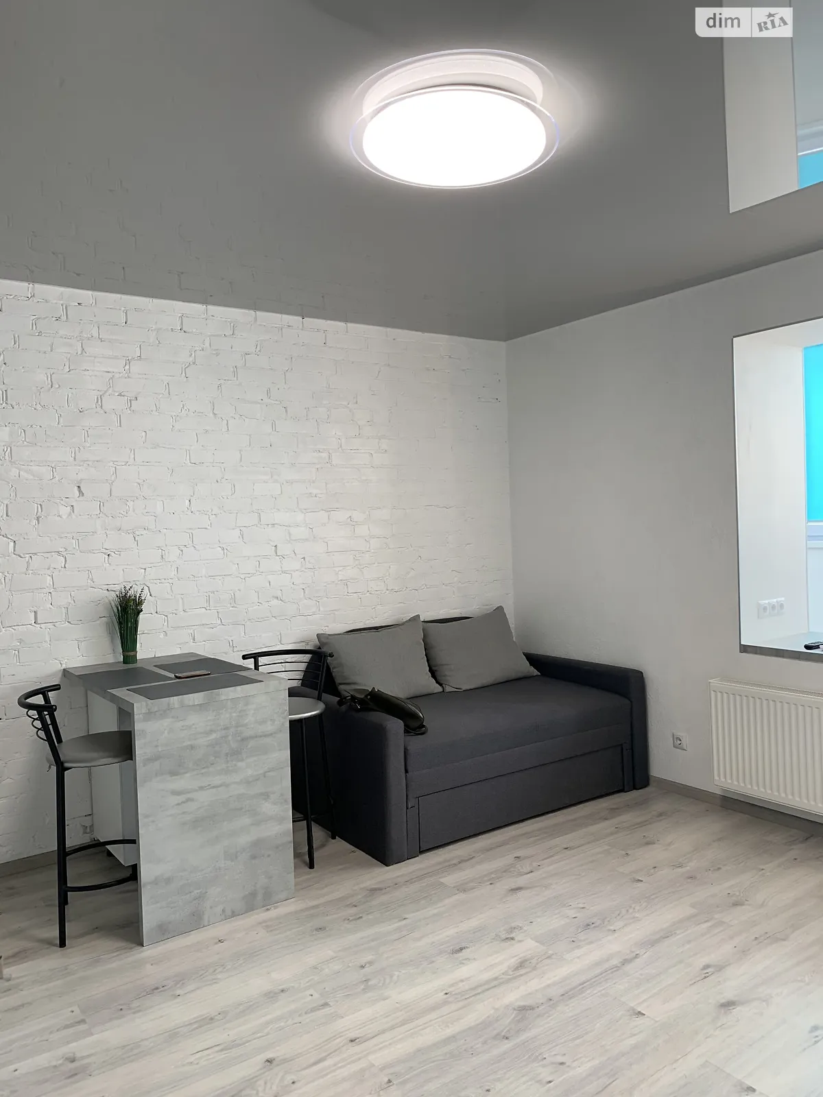 Продается 1-комнатная квартира 47 кв. м в Борисполе, ул. Киевский шлях, 95 - фото 1