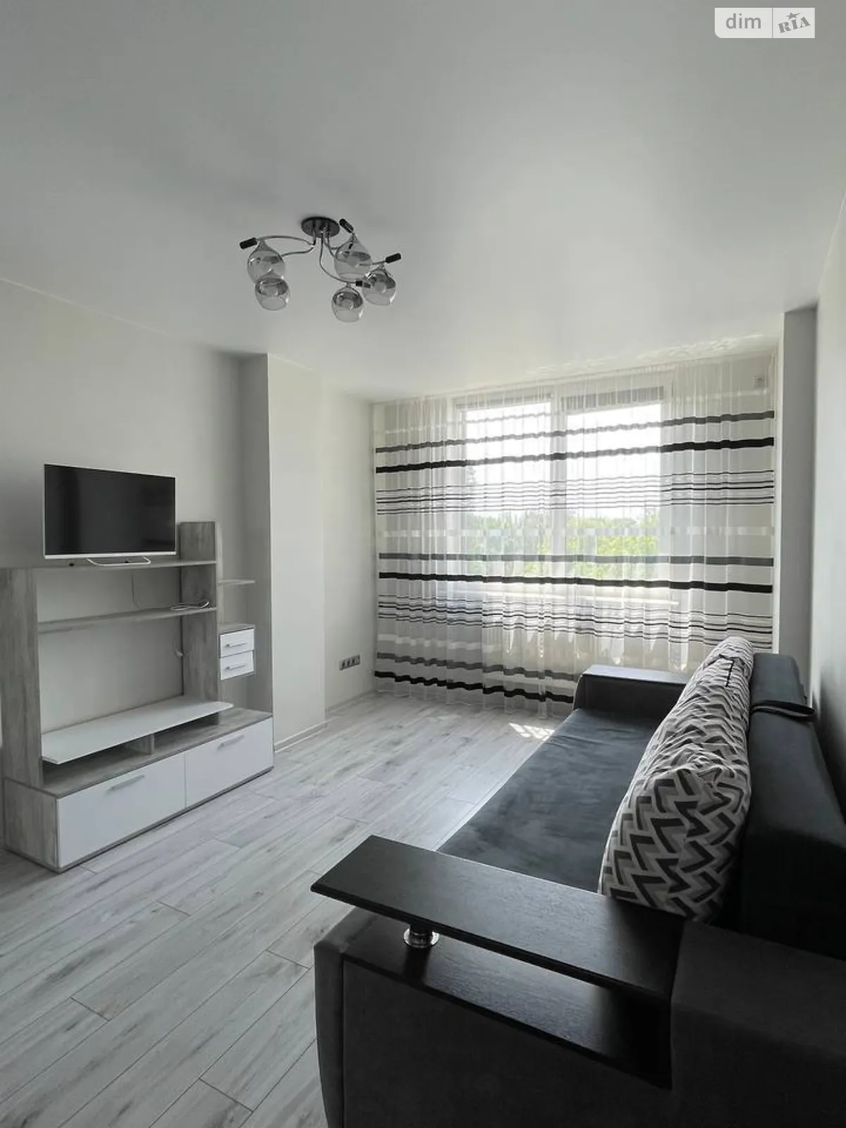 Продается 1-комнатная квартира 14 кв. м в Ровно, ул. Степана Бандеры, 1Е - фото 1
