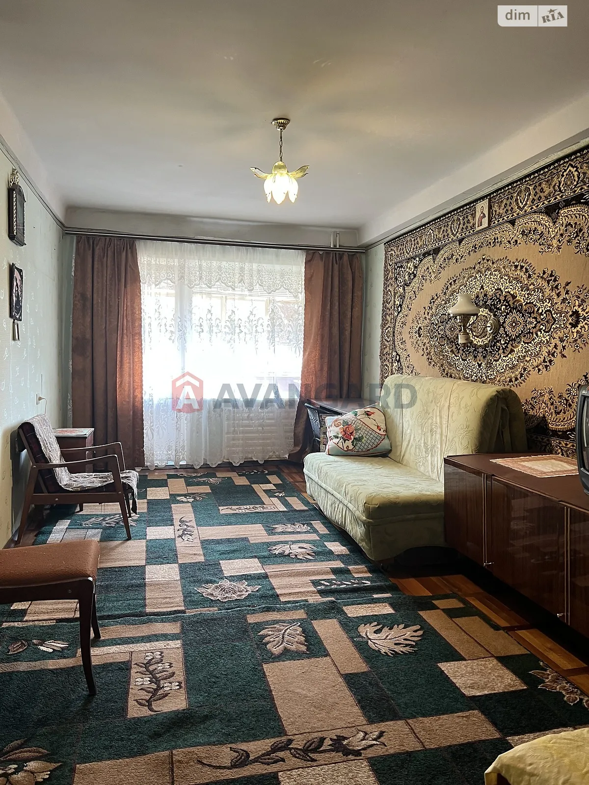 3-комнатная квартира 68 кв. м в Запорожье, ул. Героев 93-й бригады - фото 1