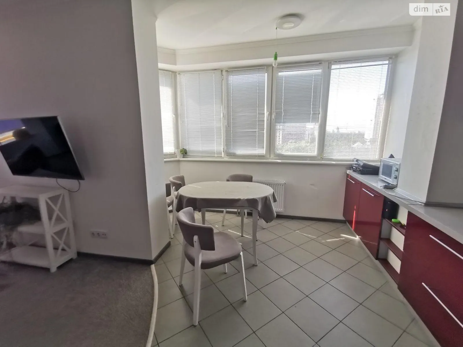 Продается 2-комнатная квартира 60 кв. м в Киеве, ул. Депутатская, 23А - фото 1