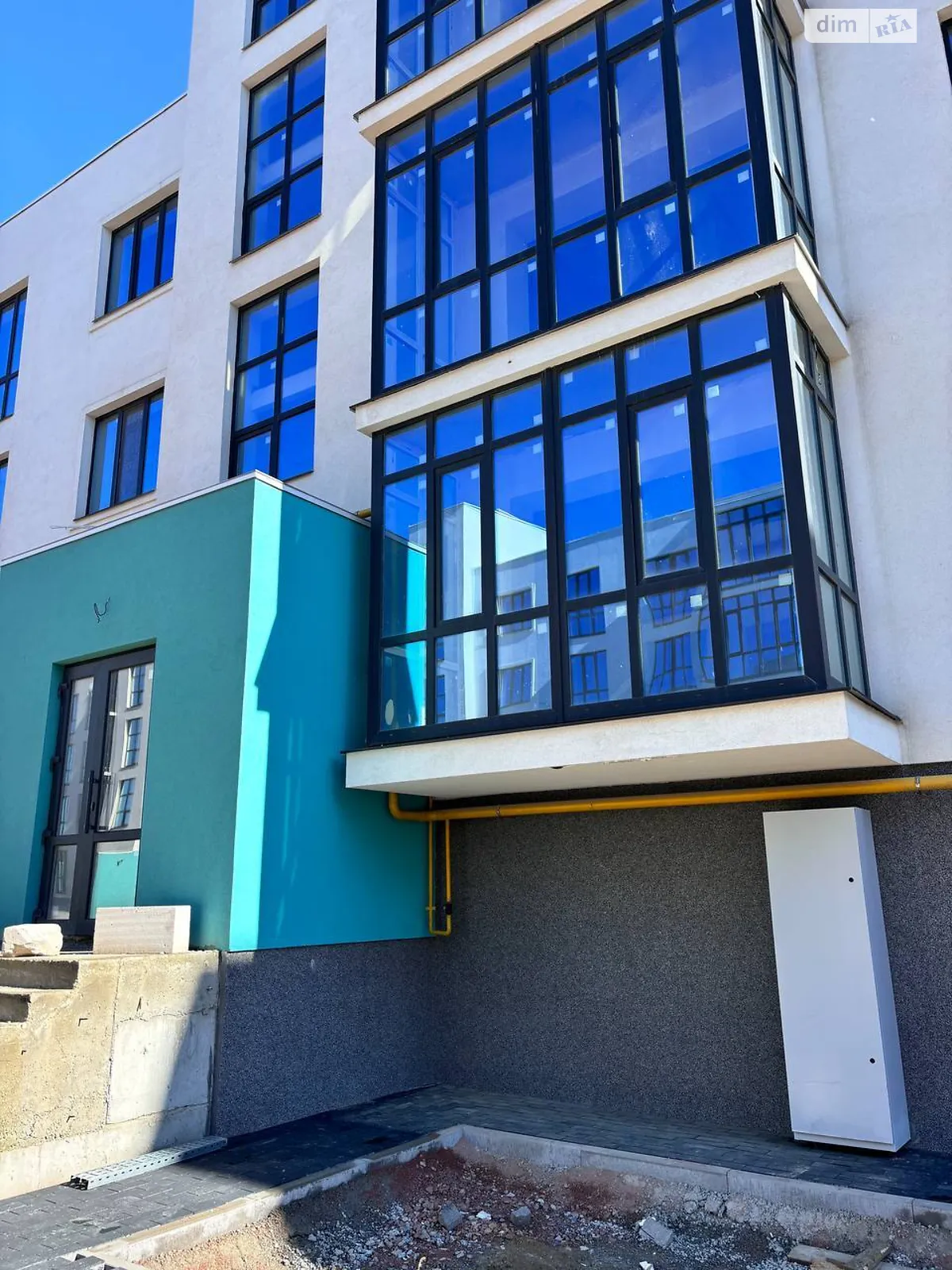 Продається 1-кімнатна квартира 41.5 кв. м у Ірпені, вул. Патріотів, 8 - фото 1