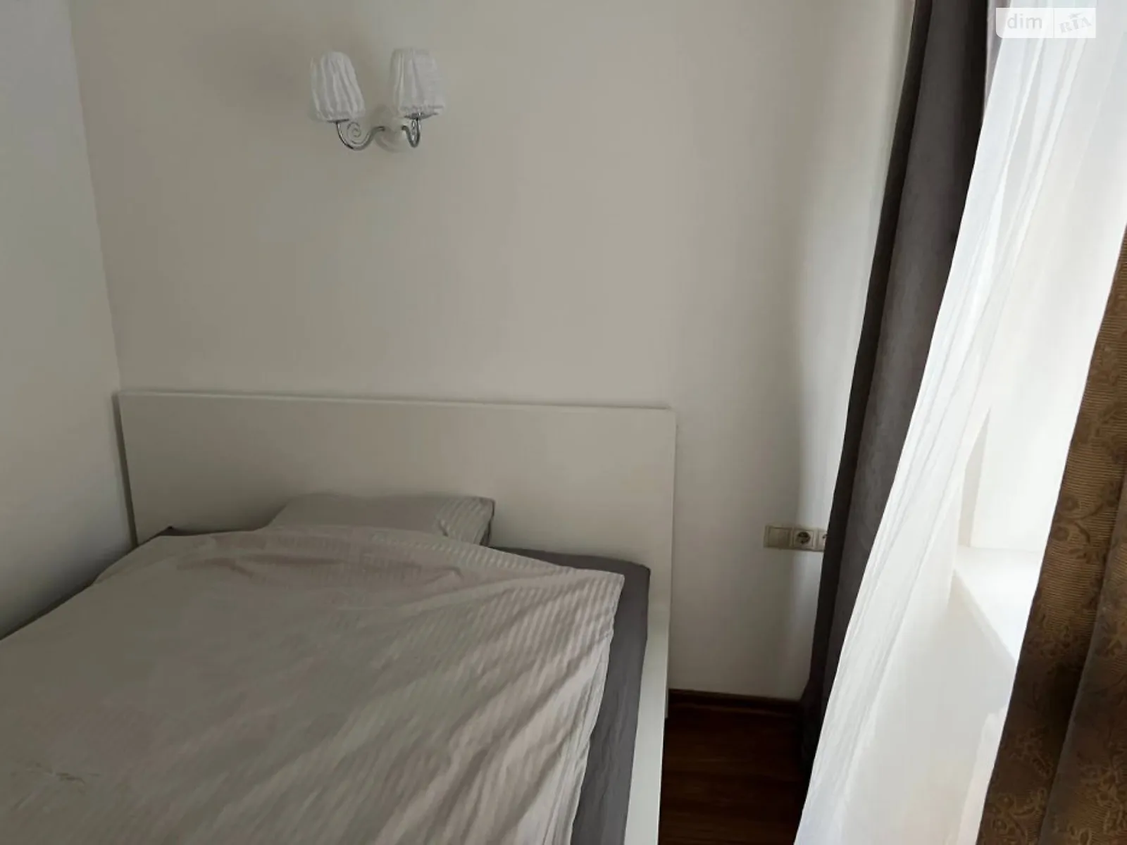 Здається в оренду 1-кімнатна квартира 31 кв. м у Одесі, вул. Академіка Корольова, 28 - фото 1