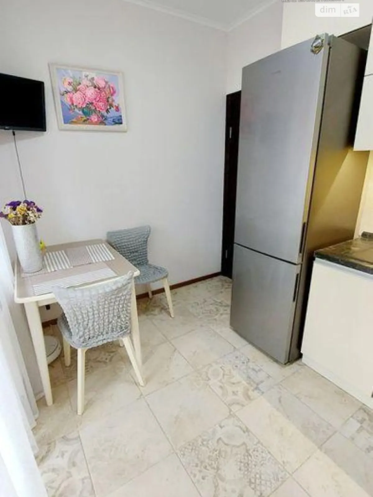 Продается 1-комнатная квартира 41 кв. м в Гатном, бул. Приозёрный, 5 - фото 1