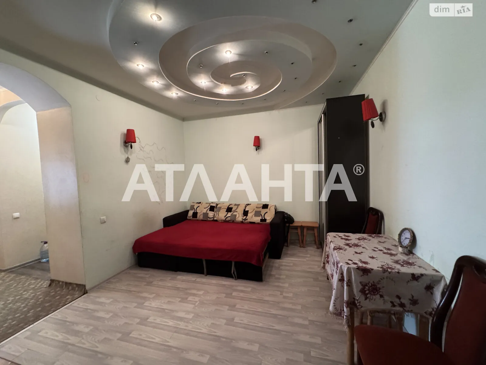 Продается 2-комнатная квартира 44 кв. м в Одессе, ул. Утесова - фото 1