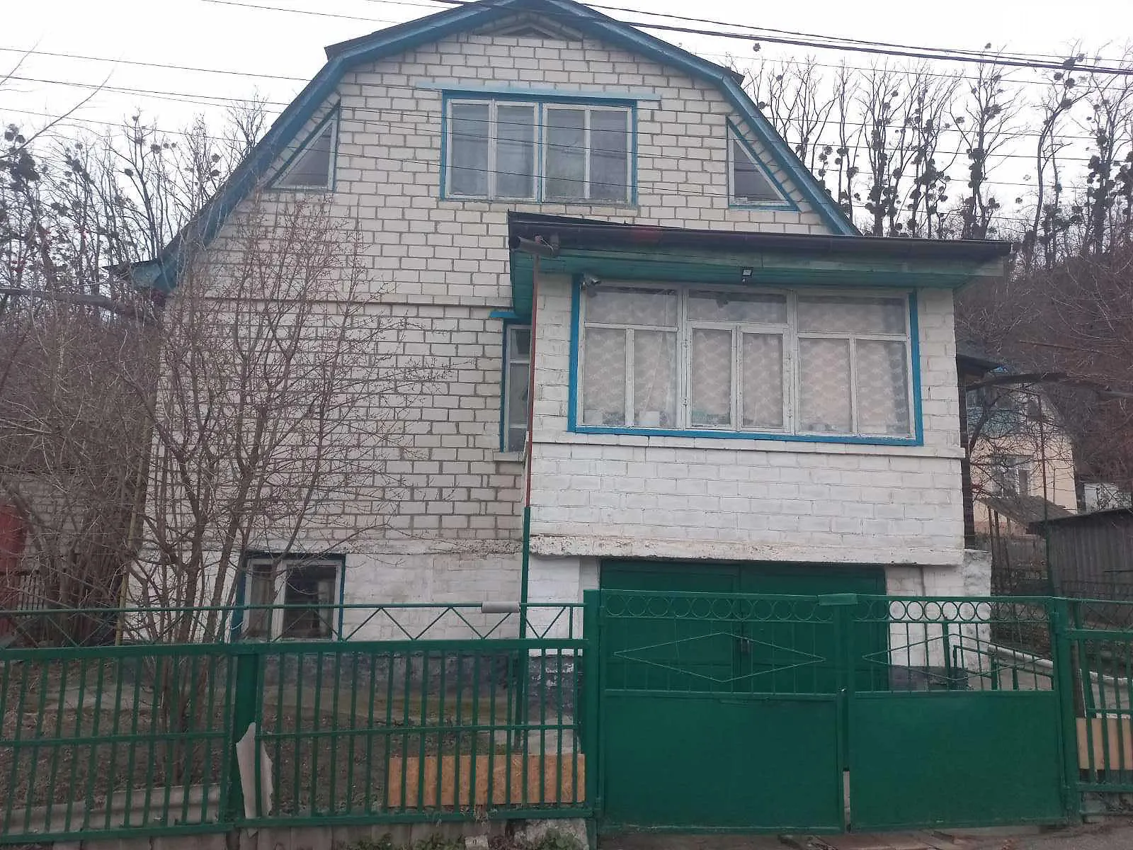 Продается дом на 2 этажа 135.9 кв. м с участком, цена: 33000 $ - фото 1