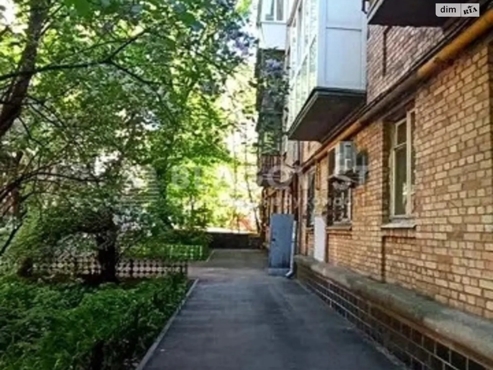 Продается 3-комнатная квартира 75 кв. м в Киеве, пер. Кости Гордиенко(Чекистов), 5 - фото 1