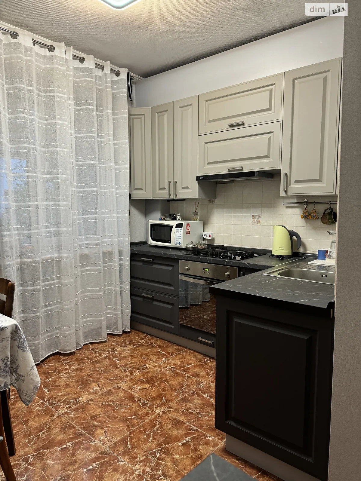 Продается 2-комнатная квартира 55 кв. м в Борисполе, ул. Киевский шлях, 1 - фото 1
