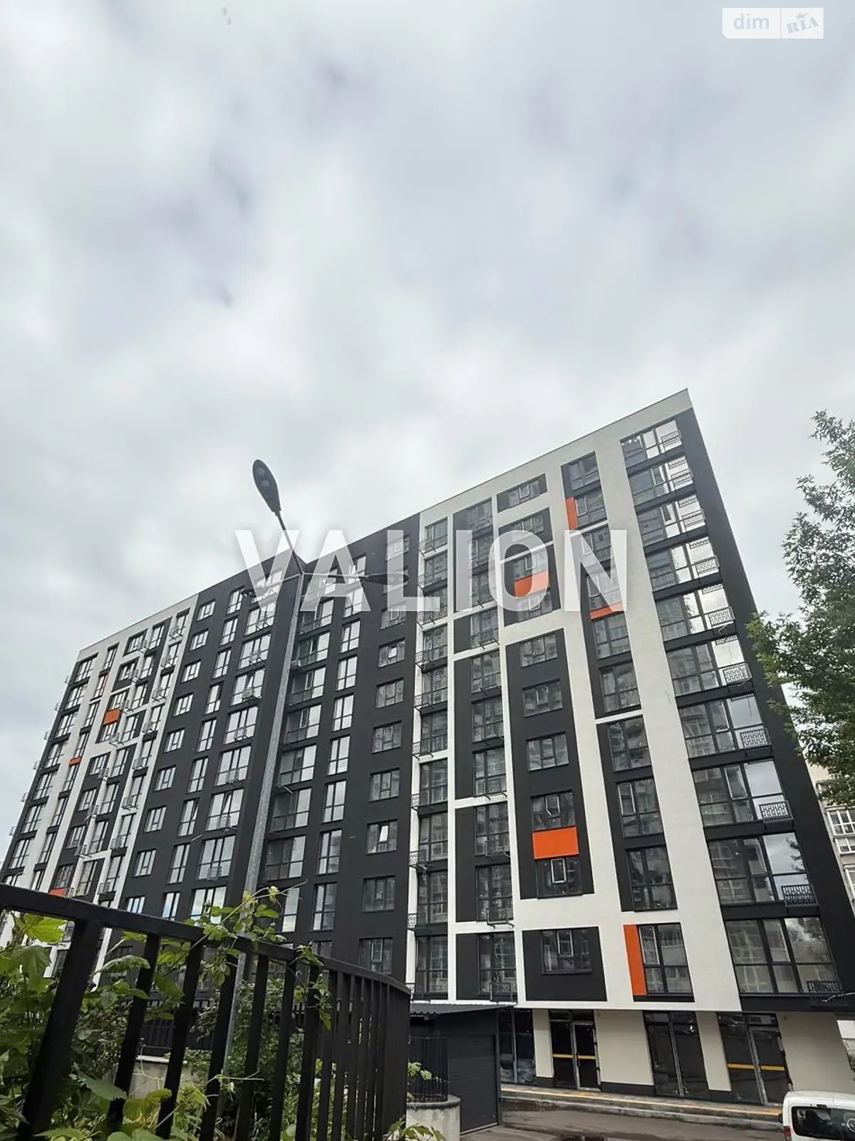 Продается 2-комнатная квартира 64.3 кв. м в Киеве, ул. Ростиславська(Маршала Рыбалко), 5А - фото 1