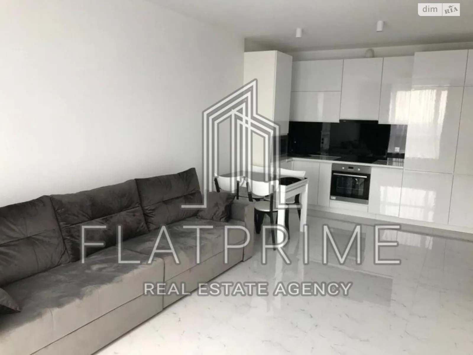 Продается 1-комнатная квартира 42 кв. м в Киеве, бул. Вацлава Гавела, 6В - фото 1