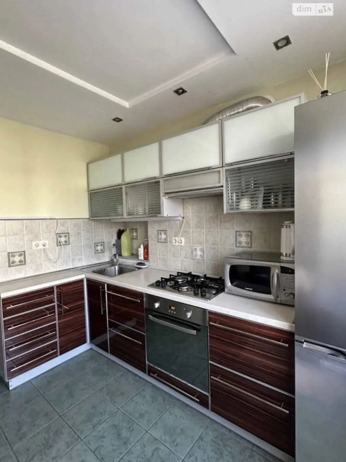 Продается 3-комнатная квартира 64 кв. м в Львове, ул. Научная - фото 1