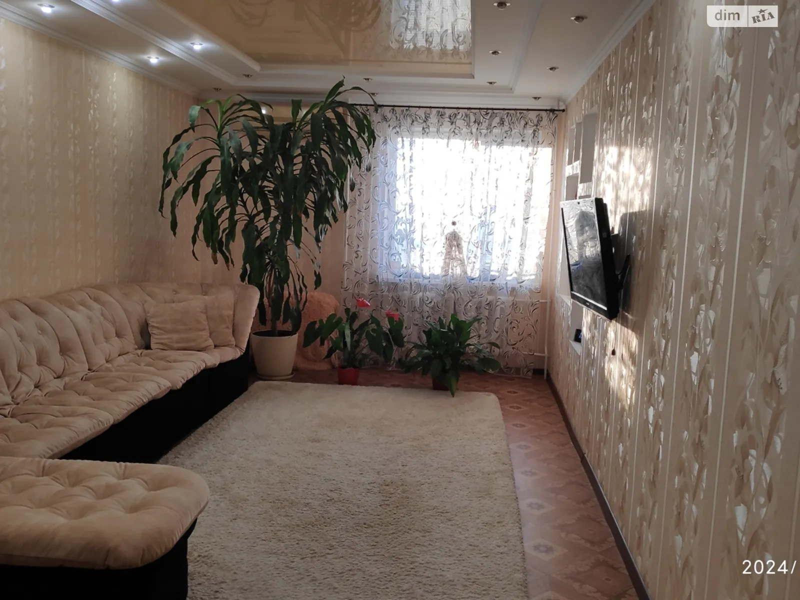 Продається 3-кімнатна квартира 115.1 кв. м у Кременчуку, цена: 55000 $ - фото 1