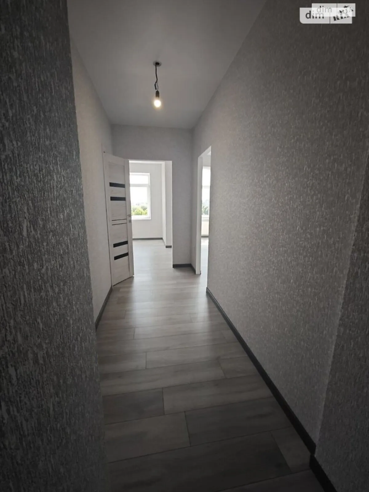 Продается 1-комнатная квартира 46 кв. м в Хмельницком, ул. Трудовая - фото 1