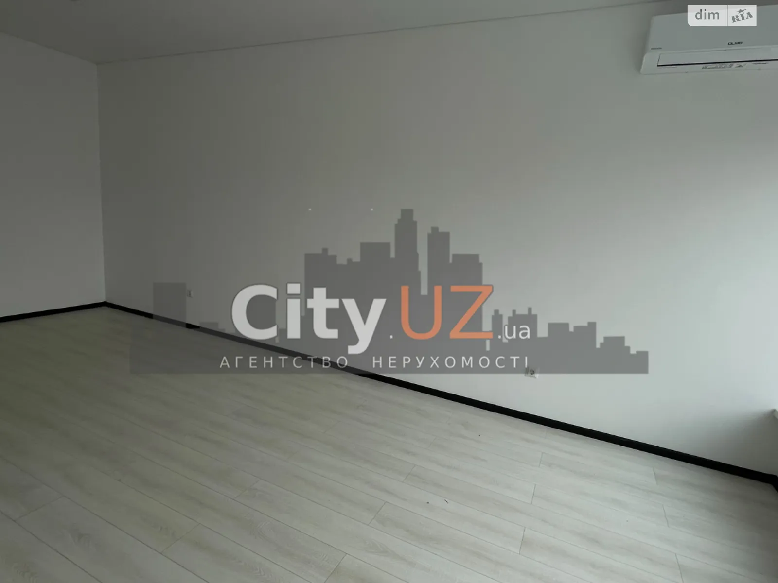 Сдается в аренду офис 23 кв. м в бизнес-центре, цена: 8000 грн - фото 1