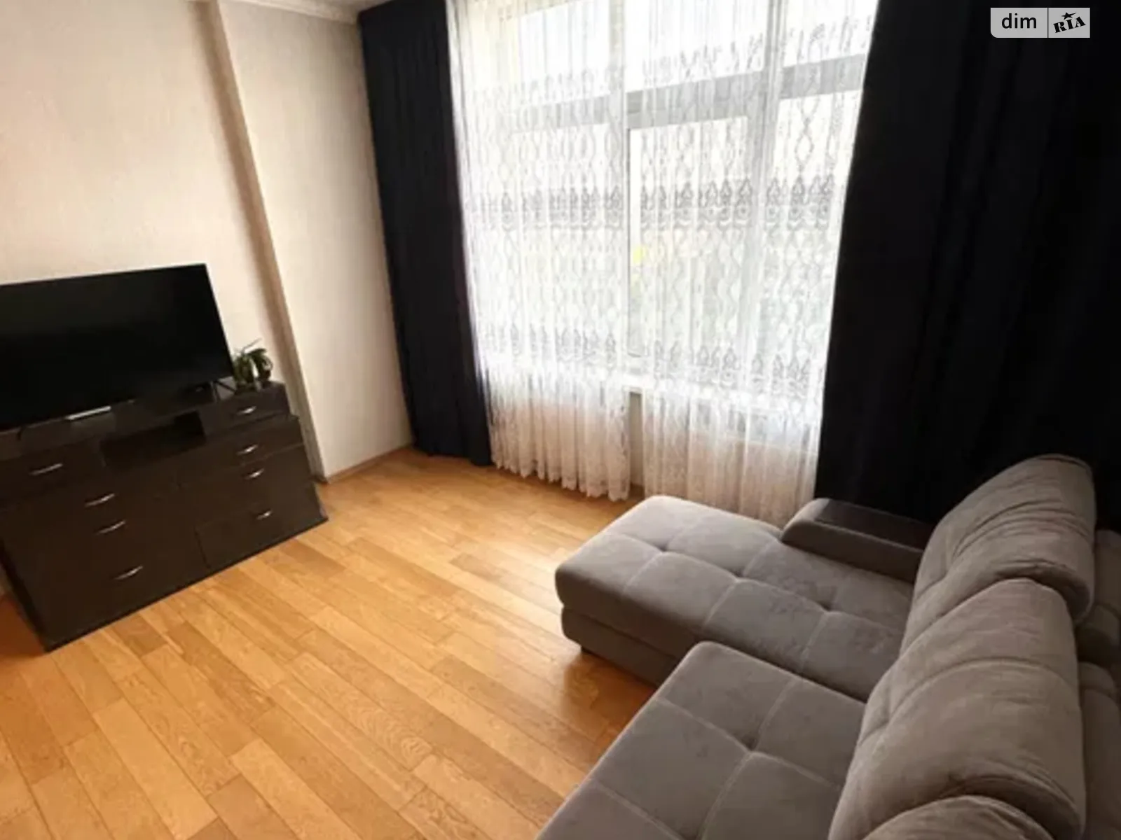Продается 3-комнатная квартира 85 кв. м в Днепре, просп. Яворницкого Дмитрия, 3 - фото 1