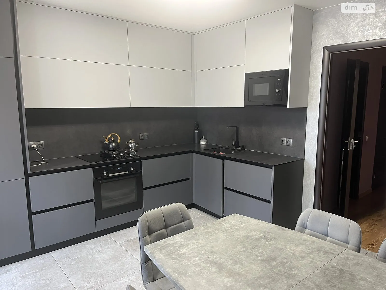 Продается 2-комнатная квартира 64.7 кв. м в, цена: 115000 $ - фото 1