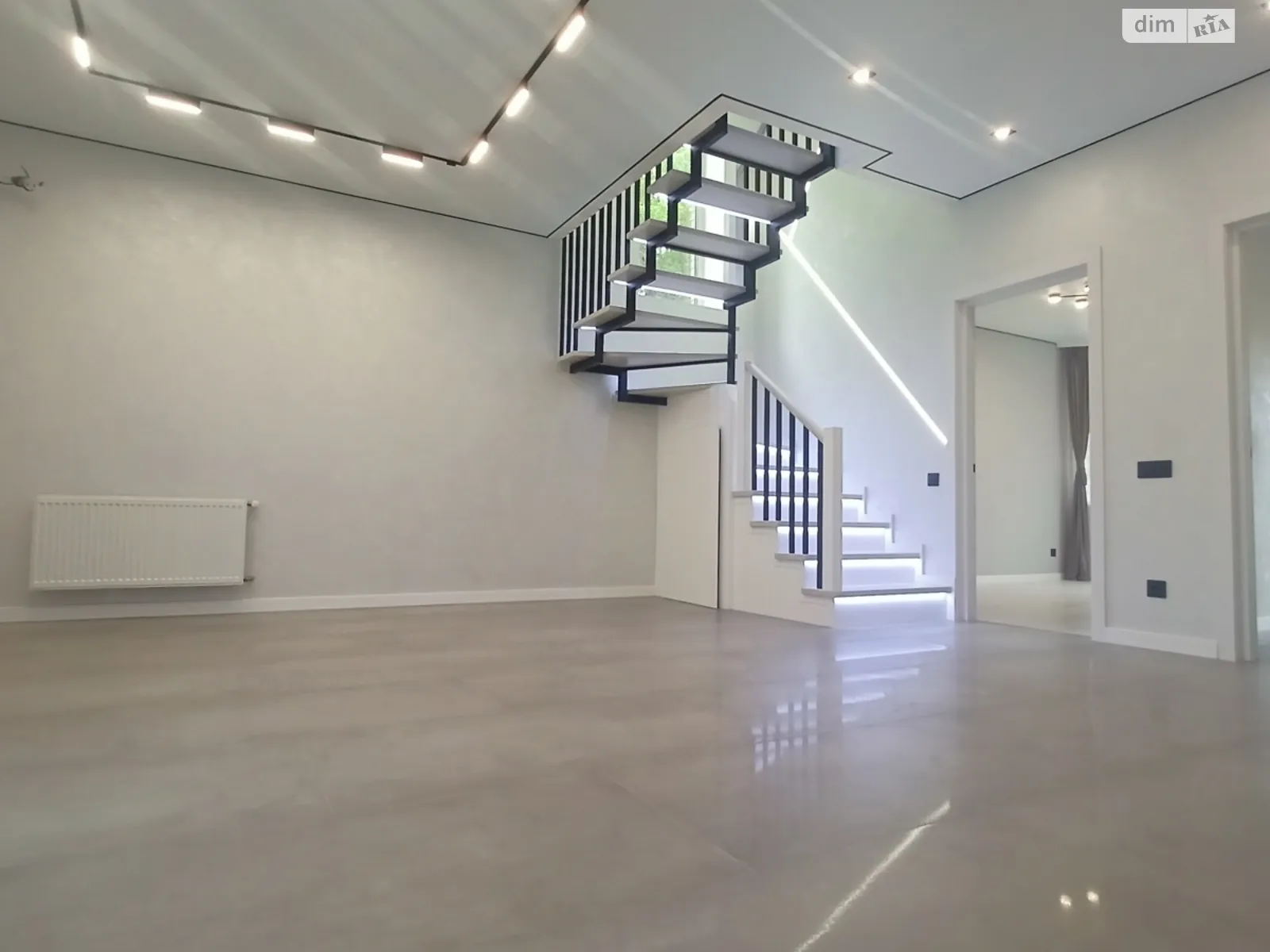 Продается дом на 2 этажа 125 кв. м с мебелью, цена: 149000 $ - фото 1