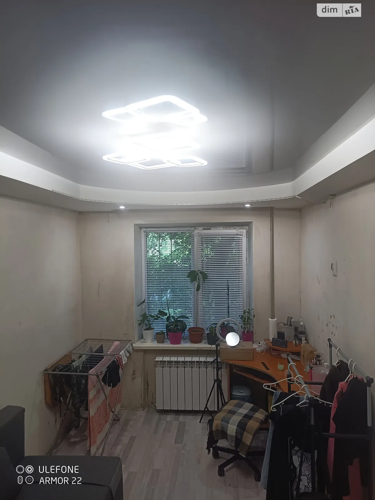 Продається 2-кімнатна квартира 43 кв. м у Кам'янському - фото 1