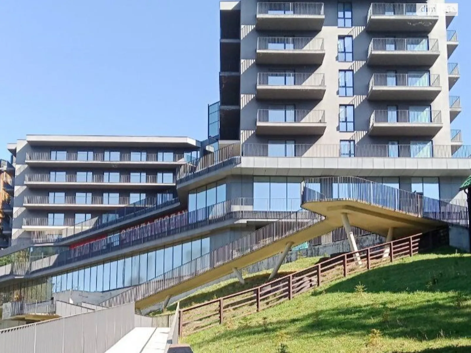 Продается 1-комнатная квартира 24.7 кв. м в Поляниця, уроч. Вишни, 121А - фото 1