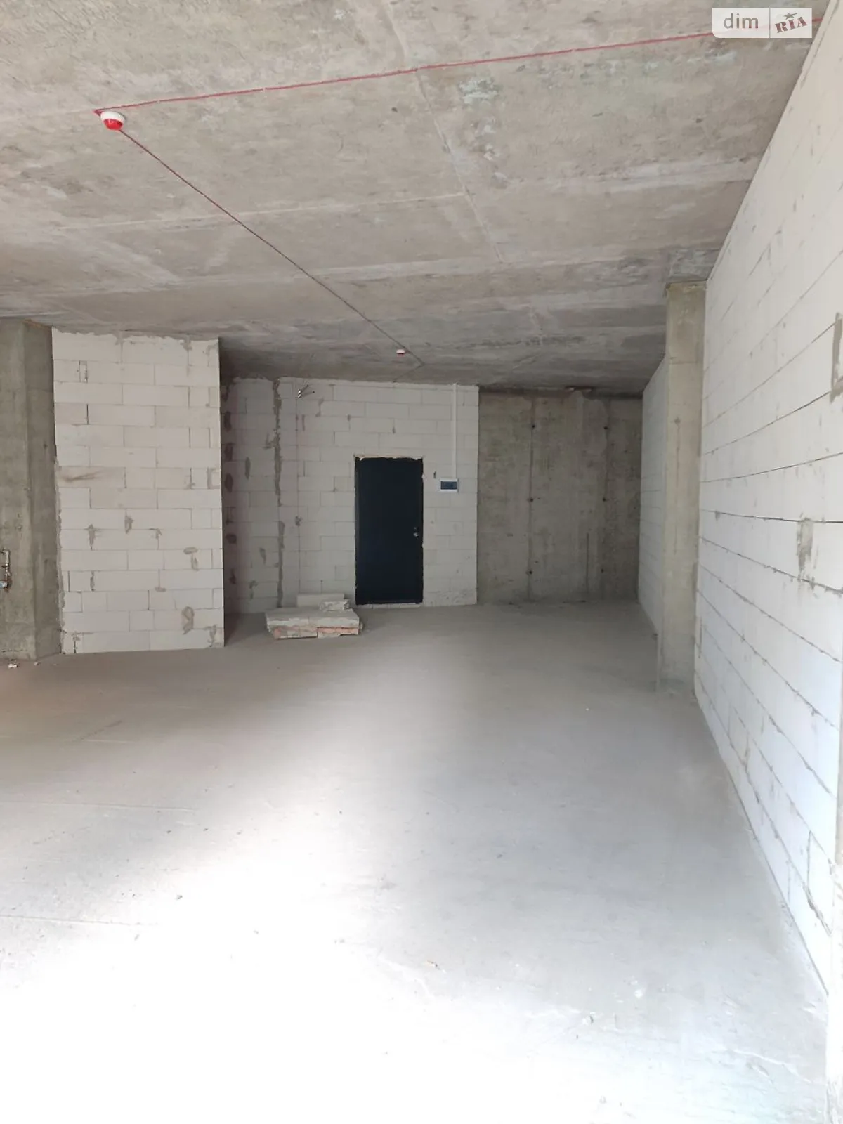 Продається офіс 68.8 кв. м в бізнес-центрі, цена: 48000 $ - фото 1