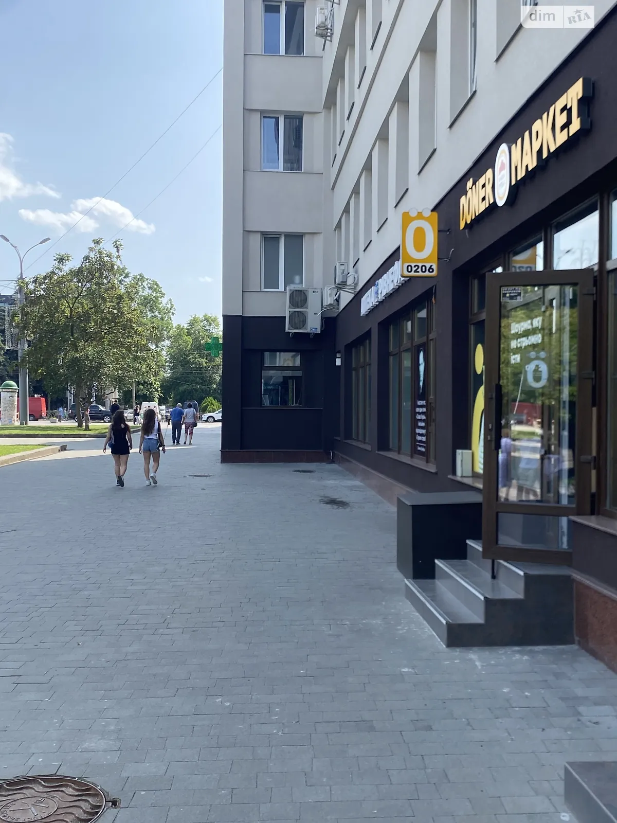 Сдается в аренду помещения свободного назначения 59.6 кв. м в 4-этажном здании, цена: 64500 грн - фото 1