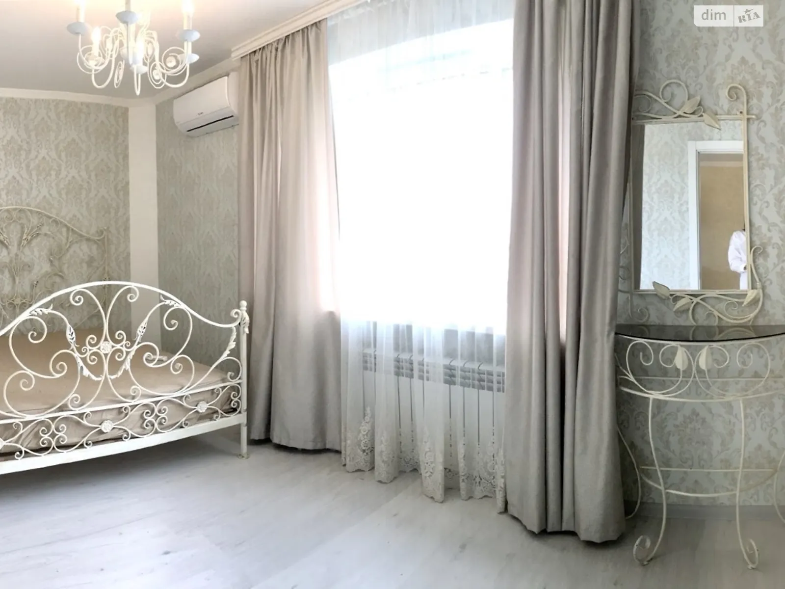 Сдается в аренду 2-комнатная квартира 44.4 кв. м в Киеве, ул. Маккейна Джона, 35Б - фото 1