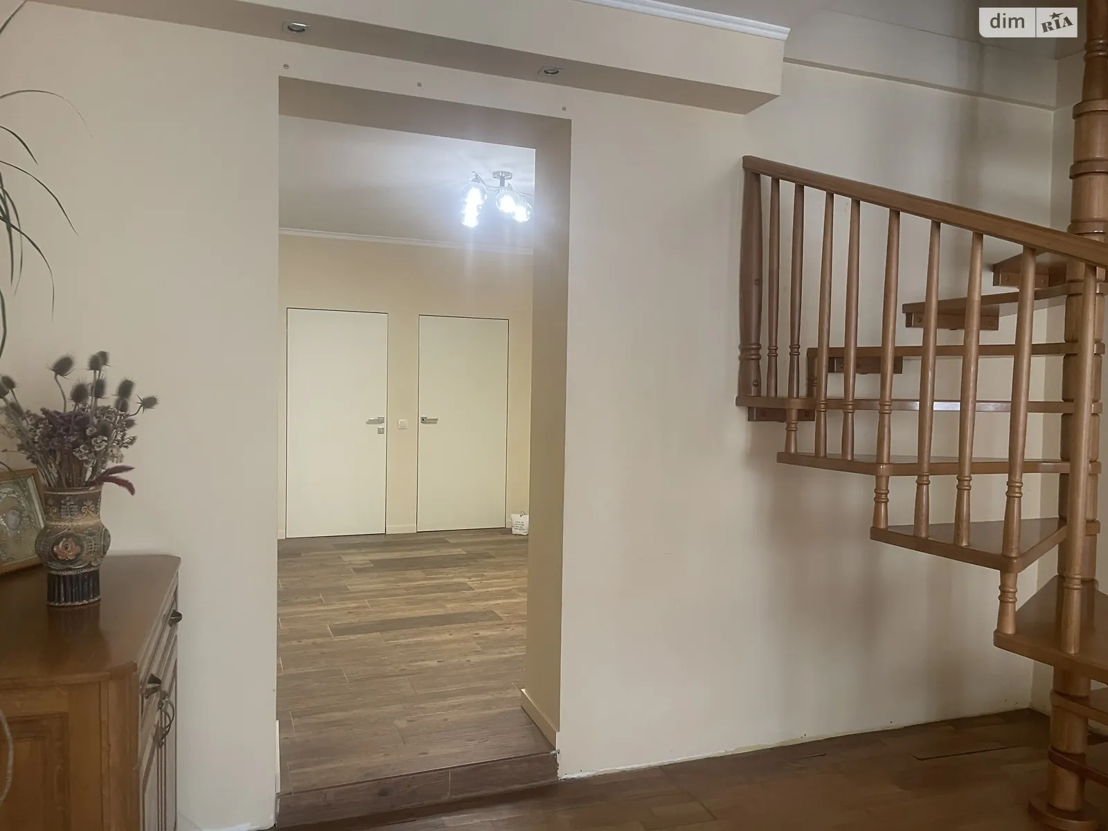 Продається будинок 2 поверховий 160 кв. м з балконом, цена: 130000 $ - фото 1