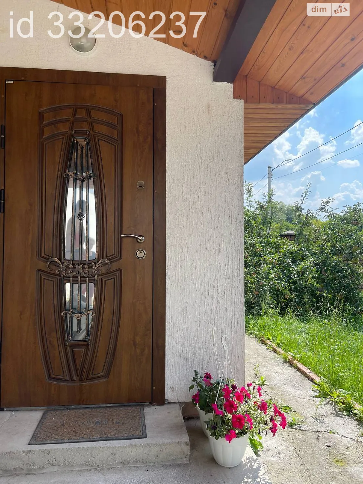 Продается дом на 2 этажа 171.7 кв. м с верандой, цена: 130000 $ - фото 1