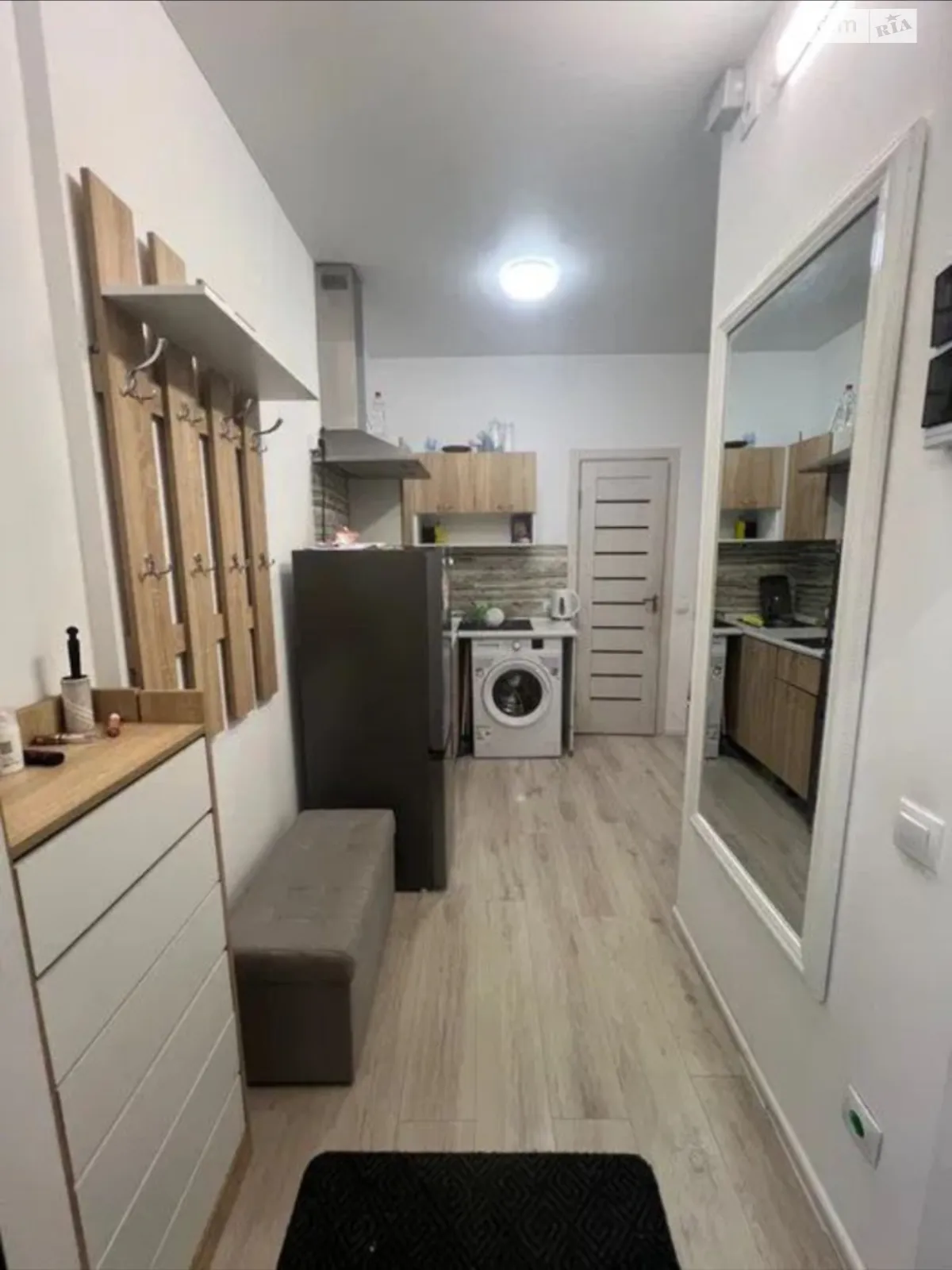 Продается 1-комнатная квартира 24 кв. м в Одессе, ул. Марсельская, 33/5 - фото 1