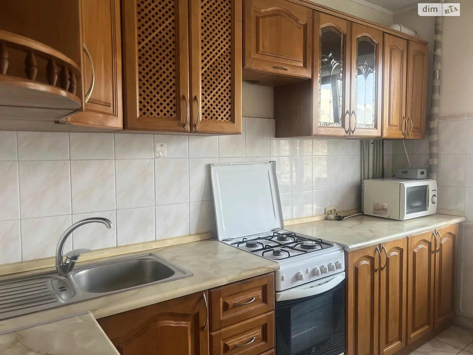3-кімнатна квартира 64 кв. м у Тернополі, вул. Симоненка Василя - фото 1