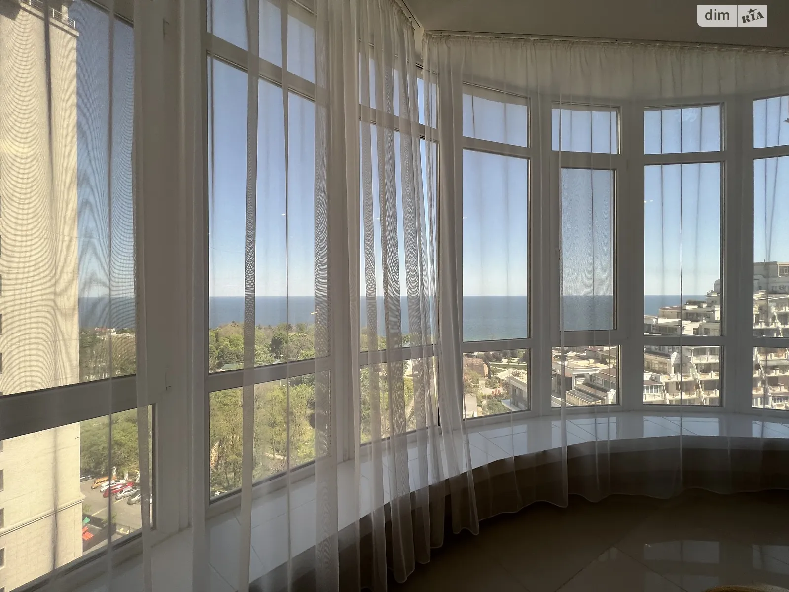 Сдается в аренду 3-комнатная квартира 163.4 кв. м в Одессе, плато Аркадийское(Гагаринское), 5/2 - фото 1