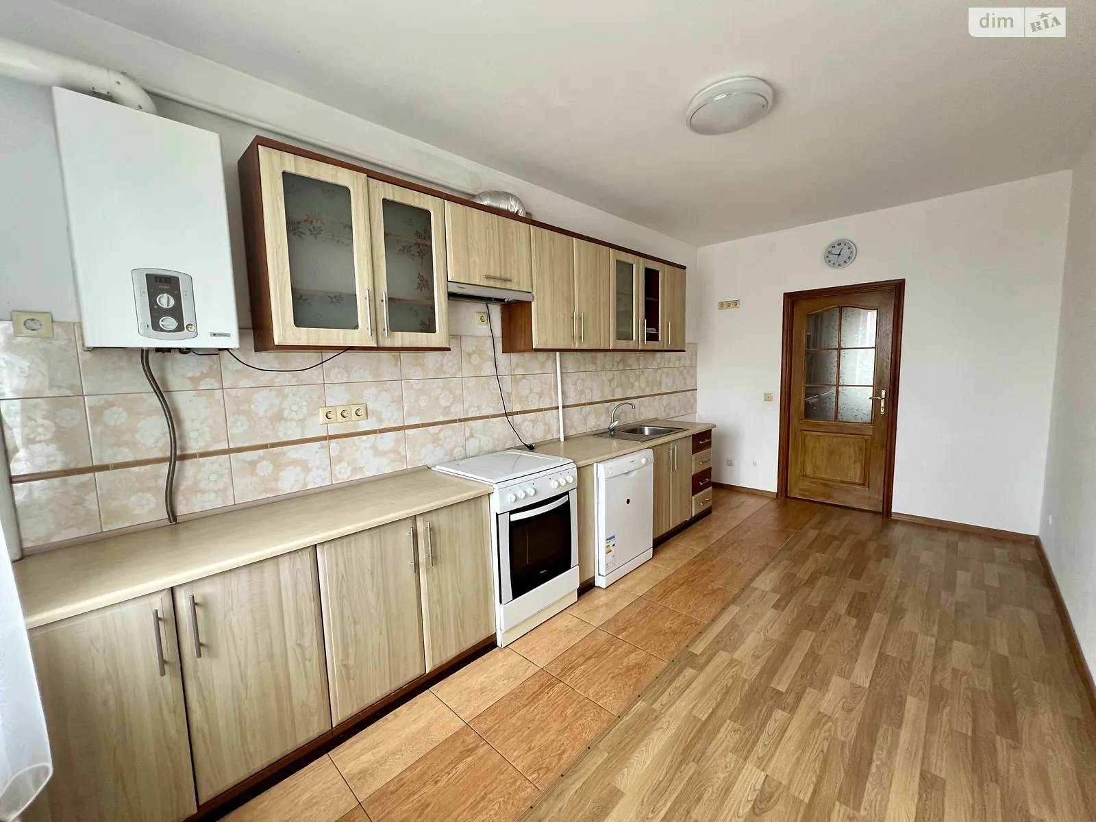 Продається 2-кімнатна квартира 74 кв. м у Івано-Франківську, вул. Стуса Василя - фото 1