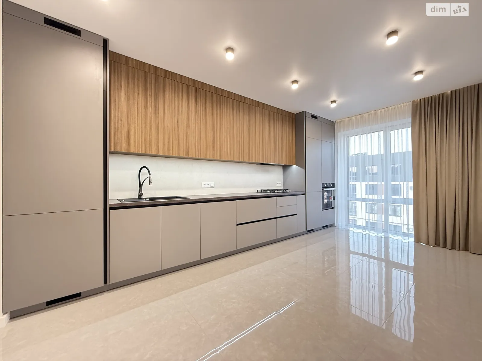 Продається 2-кімнатна квартира 59 кв. м у Рівному, цена: 95000 $ - фото 1