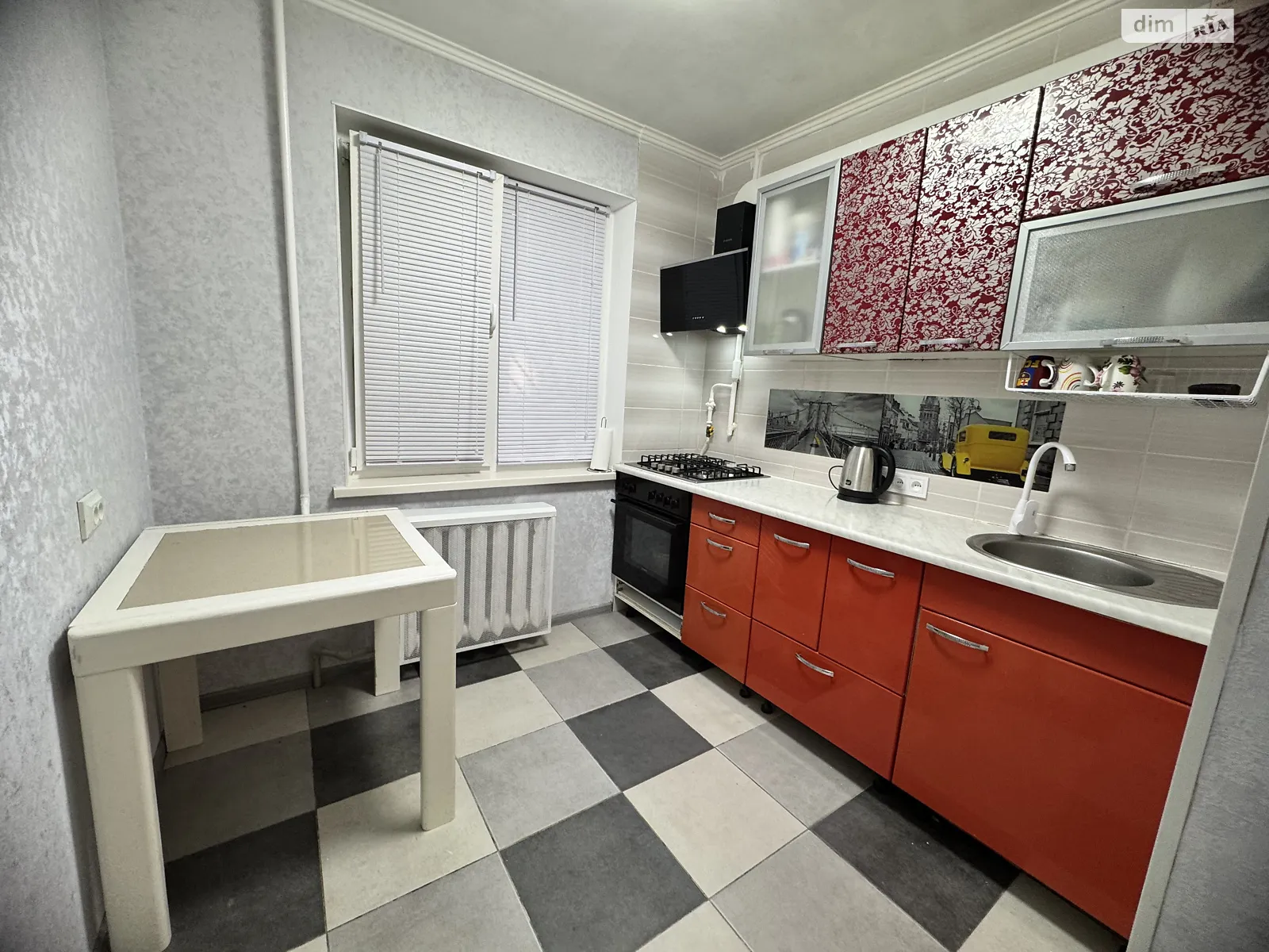 Продається 2-кімнатна квартира 44 кв. м у Одесі, вул. Івана і Юрія Лип, 8 - фото 1
