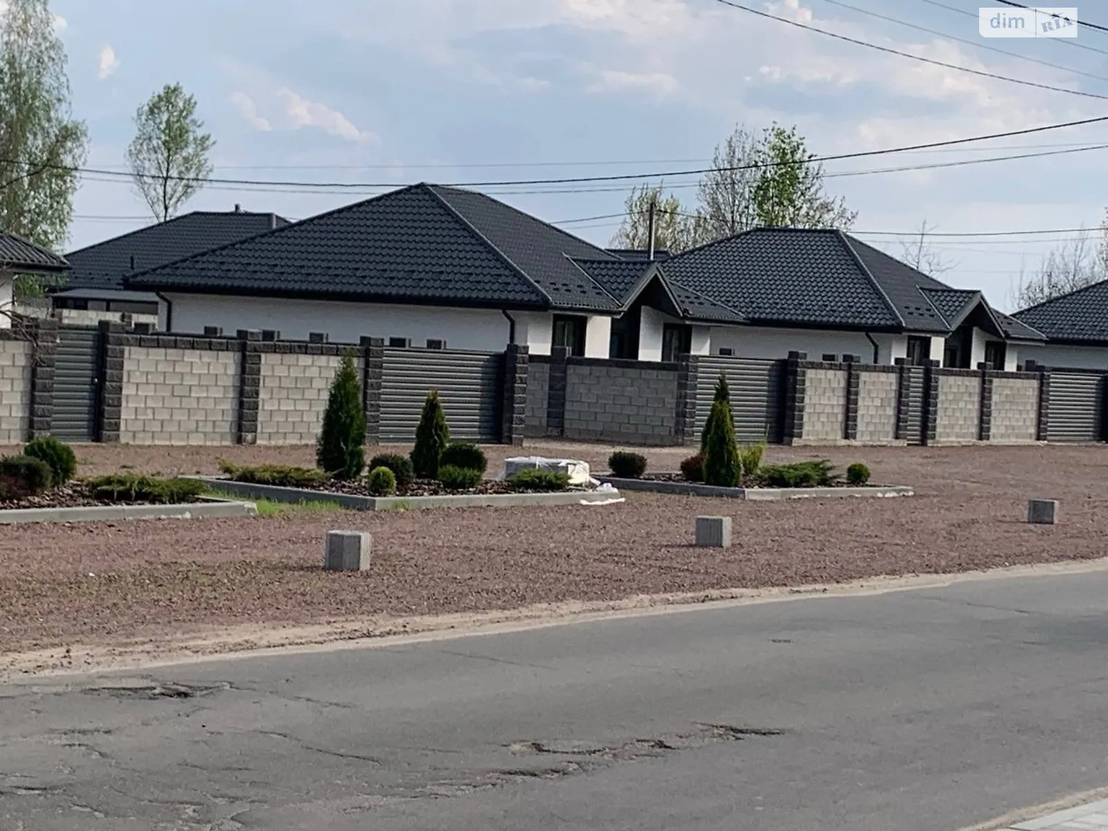 Продається одноповерховий будинок 100 кв. м з бесідкою, цена: 95000 $ - фото 1