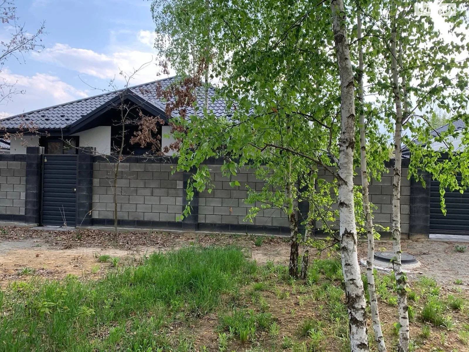 Продается одноэтажный дом 100 кв. м с беседкой, цена: 90000 $ - фото 1