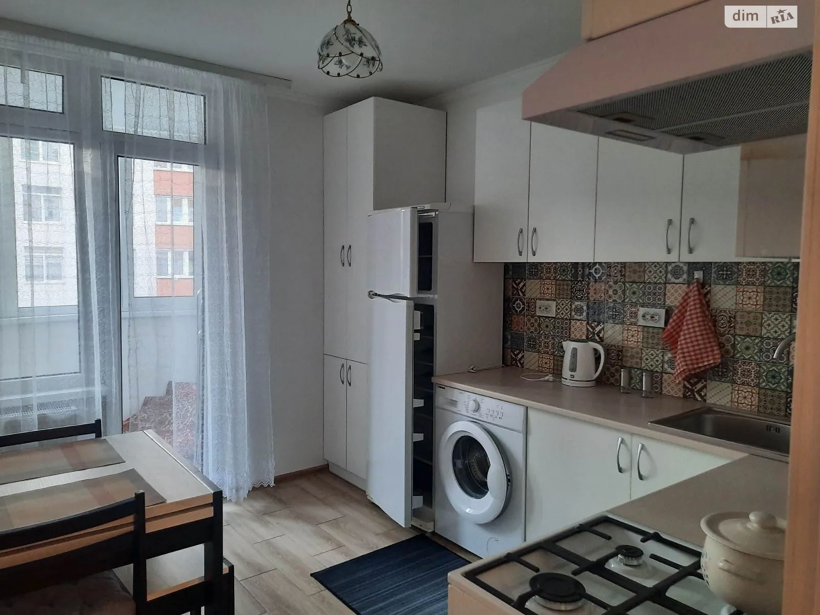 1-комнатная квартира 37.3 кв. м в Тернополе, ул. Киевская - фото 1