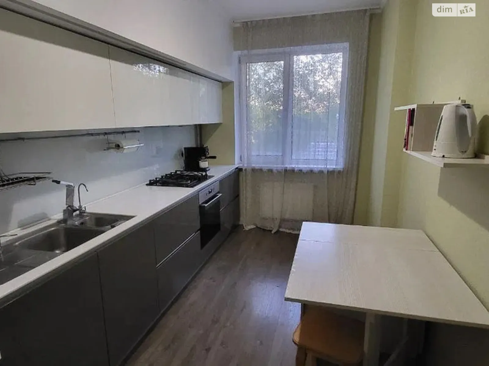 Продается 2-комнатная квартира 51 кв. м в Киеве, ул. Метрологическая, 111 - фото 1