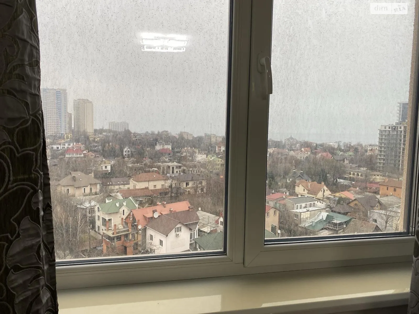 Продается 2-комнатная квартира 62 кв. м в Одессе, Фонтанская дор., 58/1 - фото 1