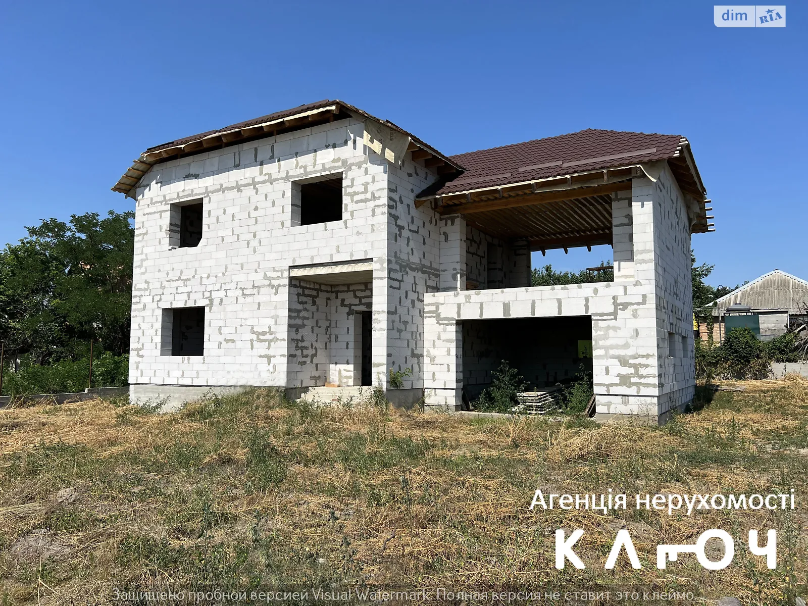 Продается дом на 2 этажа 200 кв. м с участком, цена: 80000 $ - фото 1